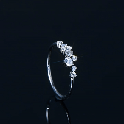 NANLUV Celestia Bloom Moissanite Ring